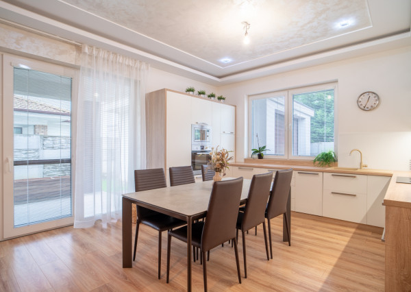 Na predaj 4-izbový rodinný dom v Galante