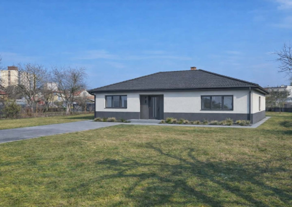 Na predaj stavebný pozemok v meste Bánovce nad Bebravou