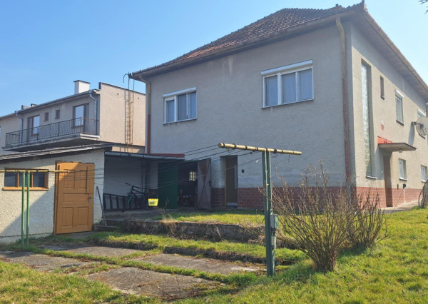 Na predaj 3-izbový dom s garážou v Bánovciach nad Bebravou