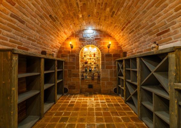 Na predaj impozantný rodinný dom v Ivanovciach