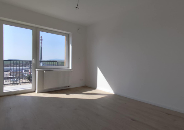 Na predaj 3-izbový byt s terasou v Bánovciach nad Bebravou