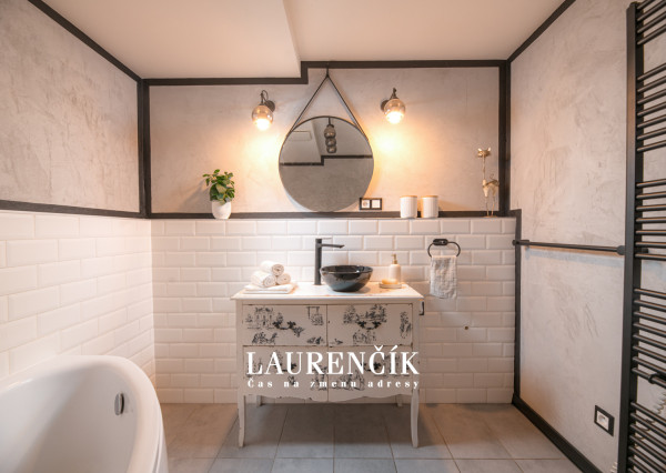 NA PREDAJ | 4-izbový byt s parametrami rodinného domu v Žiline na ul. Lenčova