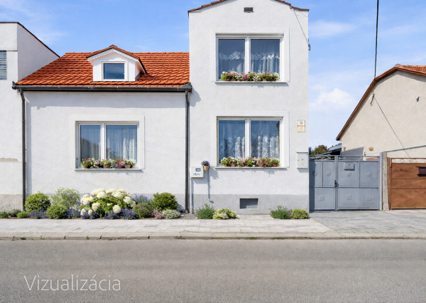 Na predaj rodinný dom s potenciálom rozšírenia vo Fiľakove