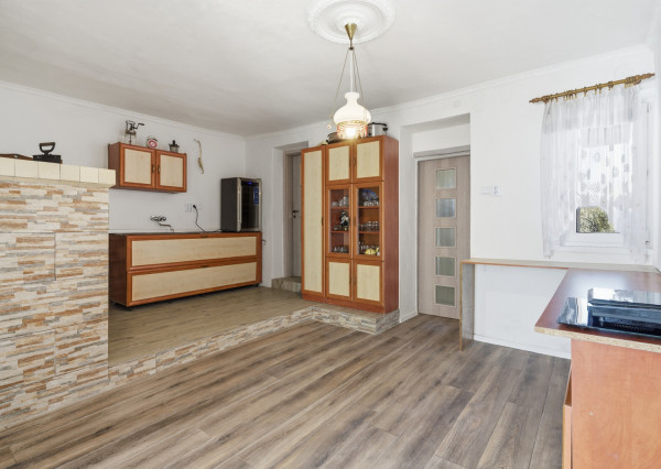 Na predaj rodinný dom s potenciálom rozšírenia vo Fiľakove