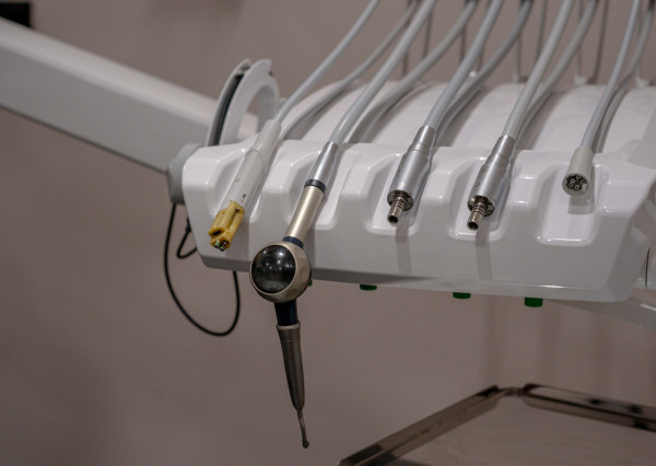 Zubná ambulancia pripravená na okamžité prevádzkovanie v Pobedime