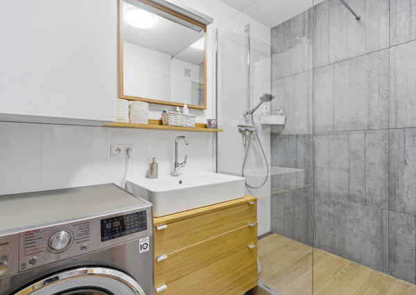 Na predaj 4-izbový byt v centre Stupavy