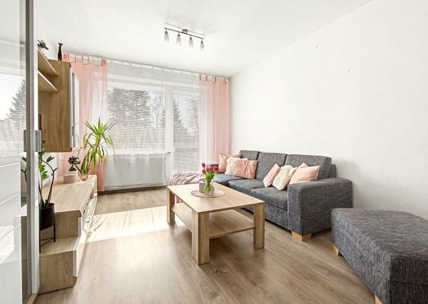 Na predaj veľkometrážny 3-izbový byt v Martine - Priekopa