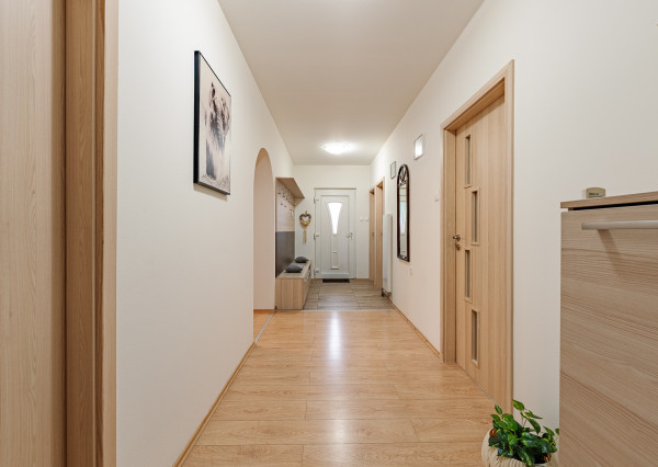 Na predaj rodinný dom v Podunajských Biskupiciach