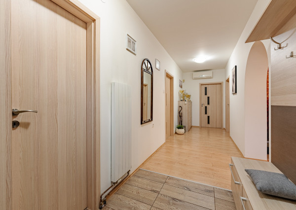 Na predaj rodinný dom v Podunajských Biskupiciach