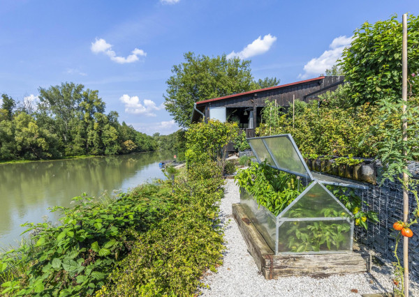 Na predaj penzión pre podnikanie aj bývanie pri Malom Dunaji