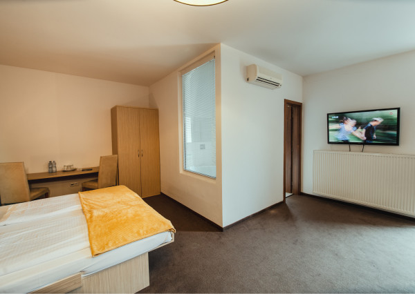 Na predaj elegantný kongresový Hotel Elite v Novej Dubnici