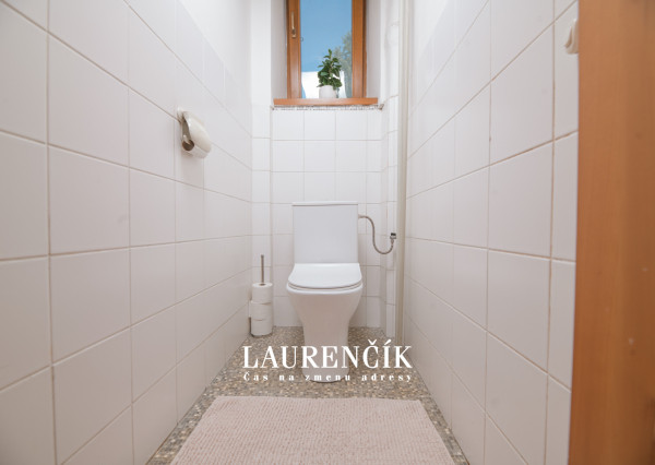 REZERVOVANÉ | INVESTIČNÝ OBJEKT S PODNIKATEĽSKÝM POTENCIÁLOM V CENTRE TRENČÍNA