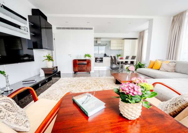 Prenájom - 3i byt s terasou a parkovacím státím v Eurovea