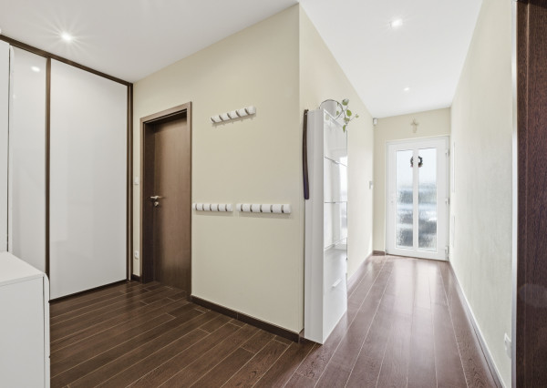 Na predaj moderný 4-izbový rodinný dom v Cabaj-Čápore