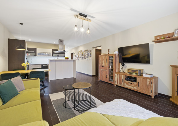 Na predaj moderný 4-izbový rodinný dom v Cabaj-Čápore