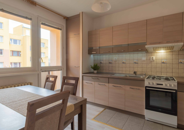 Na prenájom zariadený 2- izbovvý byt v Levoči