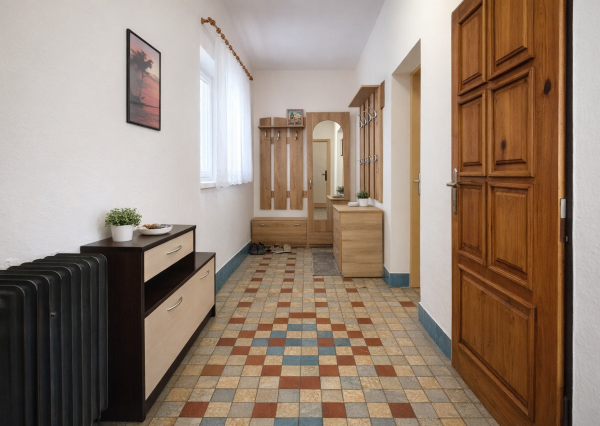 Na predaj čiastočne prerobený rodinný dom v obci Otrhánky