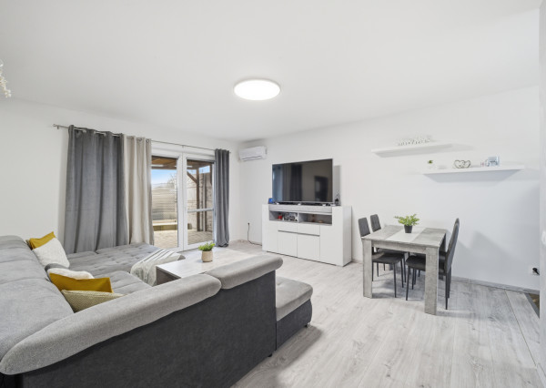 Na predaj rodinný dom s krásnou záhradou v obci Hrubý Šúr