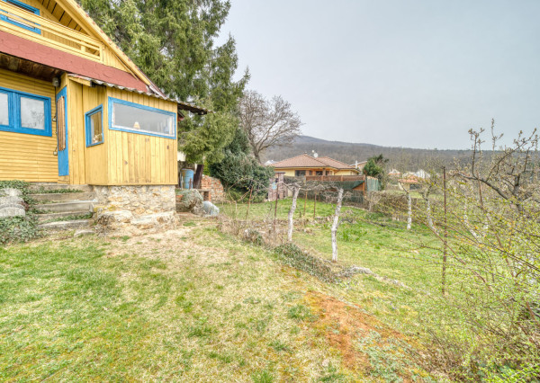 Na predaj záhrada s chatkou v obci Dolné Štitáre