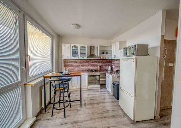 Na prenájom 1-izbový byt v Senci