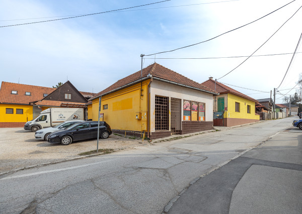 Na predaj komerčné priestory v Rožňave.