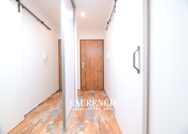 NA PRENÁJOM | 3 - IZBOVÝ BYT V ŠIRŠOM CENTRE TRENČÍNA | PET FRIENDLY