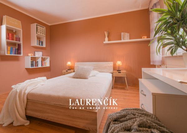 NA PREDAJ | 3 - IZBOVÝ BYT V TRENČÍNE, UL. VÝCHODNÁ