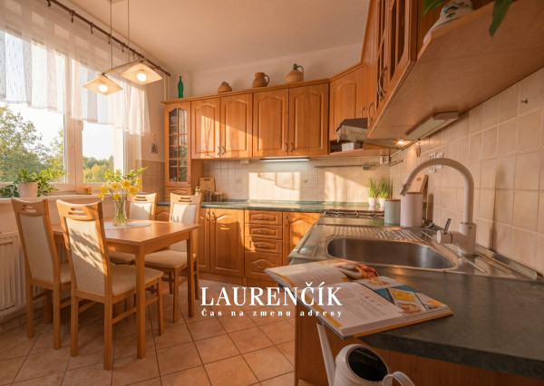 NA PREDAJ | 3 - IZBOVÝ BYT V TRENČÍNE, UL. VÝCHODNÁ