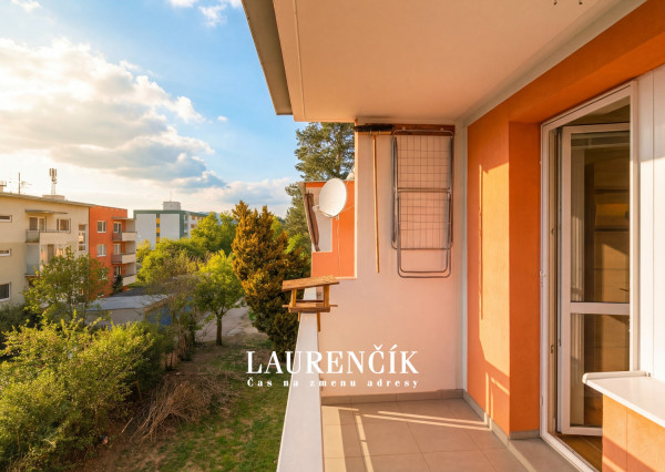 NA PREDAJ | 2 - IZBOVÝ BYT V TRENČÍNE  STROJÁRENSKÁ ULICA