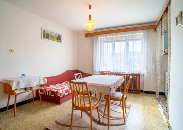 Na predaj samostatne stojaci rodinný dom v obci Veľké Leváre