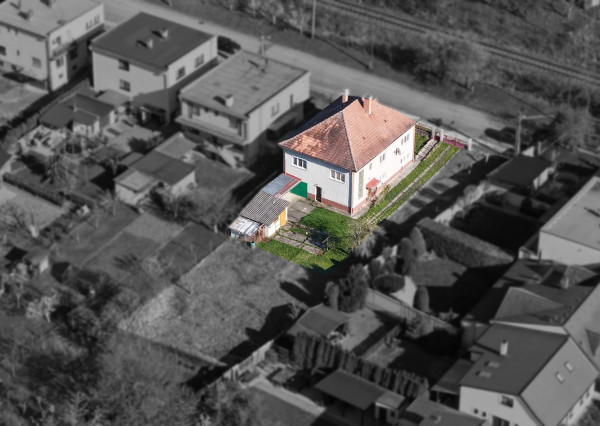 Na predaj 3-izbový dom s garážou v Bánovciach nad Bebravou