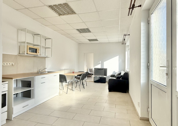 Prenájom - menší dom s terasou v Rovinke