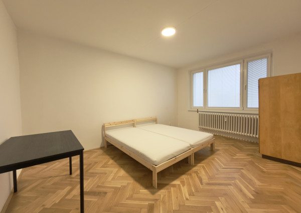 Zariadený 3-izbový byt, ihneď k dispozícii