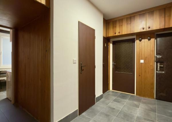 Zariadený 3-izbový byt, ihneď k dispozícii