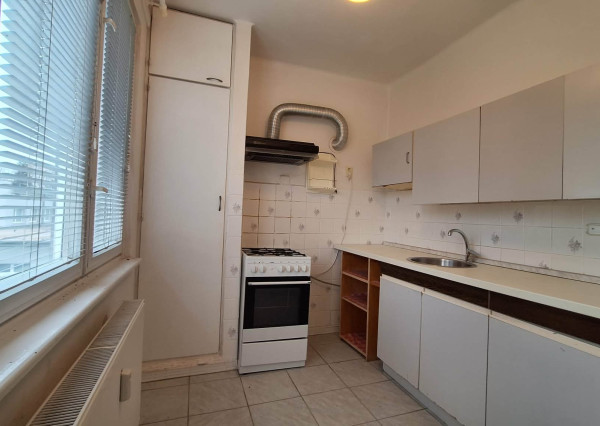 Na predaj 3-izbový byt v pôvodnom stave v Partizánskom