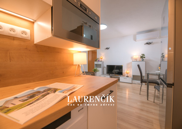 NA PRENÁJOM | 2 - IZBOVÝ BYT S PARKOVACÍM MIESTOM V TRENČÍNE