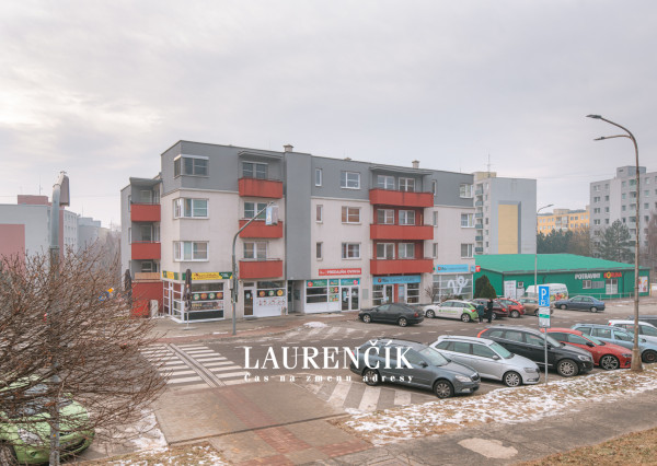 NA PRENÁJOM | 2 - IZBOVÝ BYT S PARKOVACÍM MIESTOM V TRENČÍNE