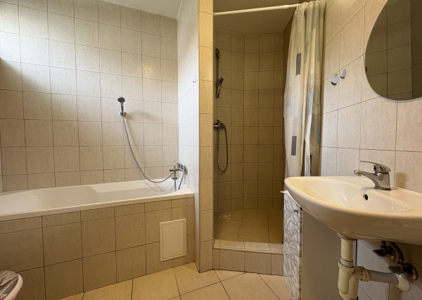 Na predaj 2-izbový byt v centre Bánovce nad Bebravou