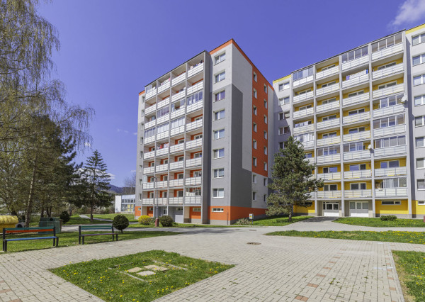 Na predaj 1-izbový byt s dvoma loggiami v Gelnici