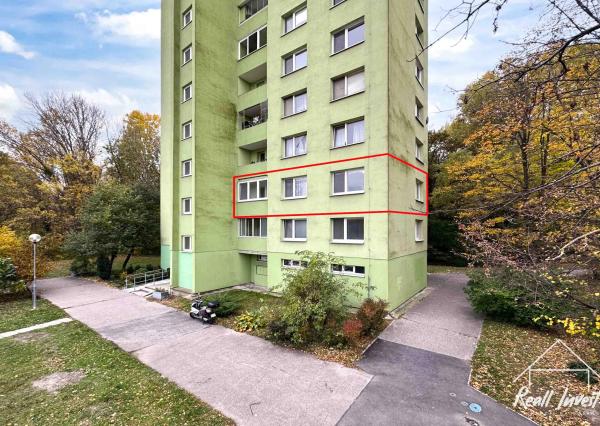 Predaj 3-izbového bytu s loggiou v Petržalke