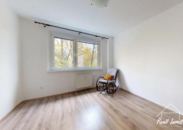 Predaj 3-izbového bytu s loggiou v Petržalke