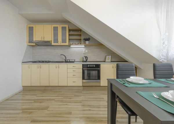 Na prenájom 2-izbový podkrovný byt s výhľadom v Prešove