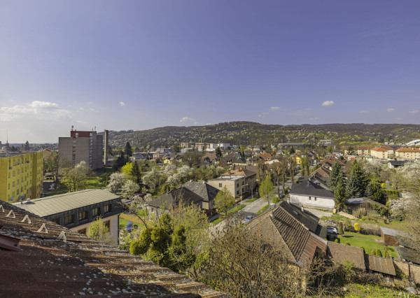 Na prenájom 2-izbový podkrovný byt s výhľadom v Prešove