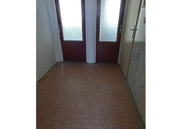 EXKLUZÍVNE NA PREDAJ | 2-izbový byt s loggiou | Spišská Nová Ves – E. M. Šoltésovej