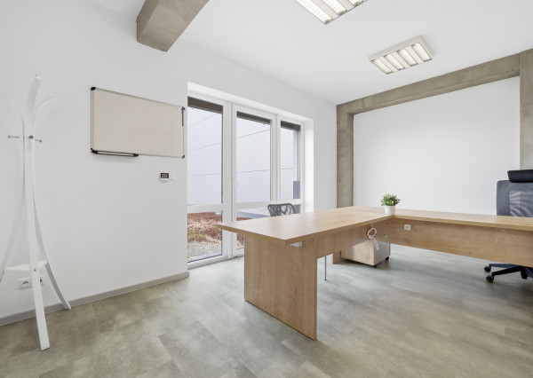 Na prenájom dve kancelárie na Zavarskej ulici v Trnave