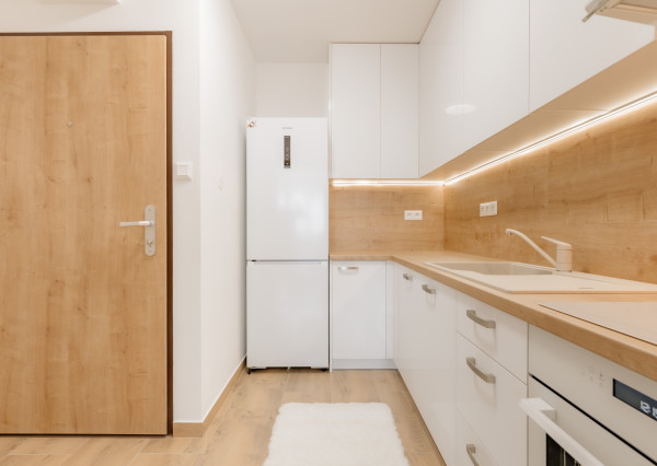 Na prenájom nový a zariadený 4-izbový byt v Žiline