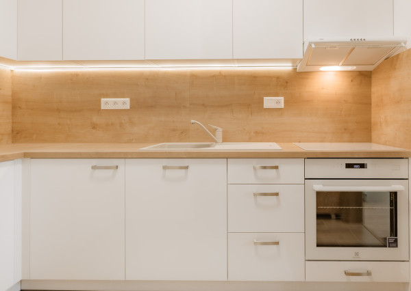 Na prenájom nový a zariadený 4-izbový byt v Žiline