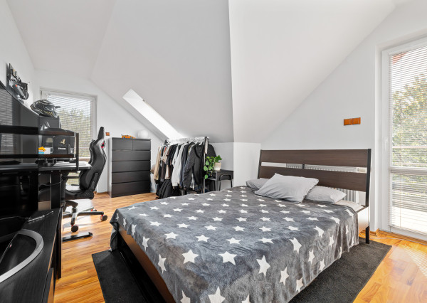 Na predaj 6-izbový rodinný dom s krásnou záhradou v Šamoríne