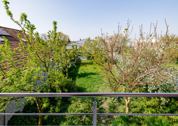 Na predaj 6-izbový rodinný dom s krásnou záhradou v Šamoríne