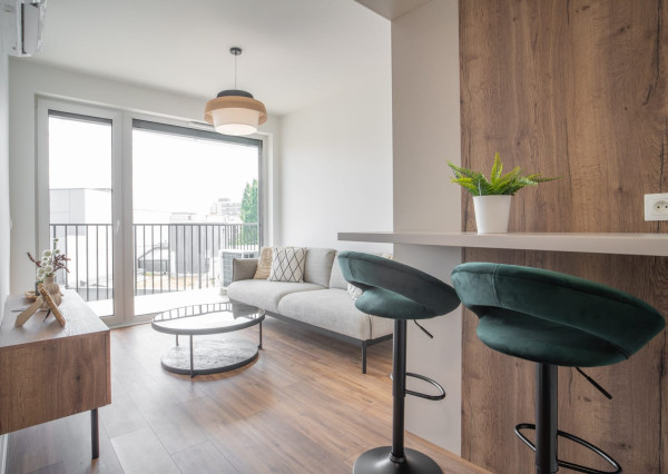 Na prenájom štýlový 2-izbový byt  vo vyhľadávanej lokalite Starého mesta